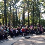 В парку ім. Правика привітали людей похилого віку