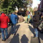 Біля обласної прокуратури громада Ірпеня вимагає зупинити політичний тиск